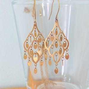 Chandelier earrings!